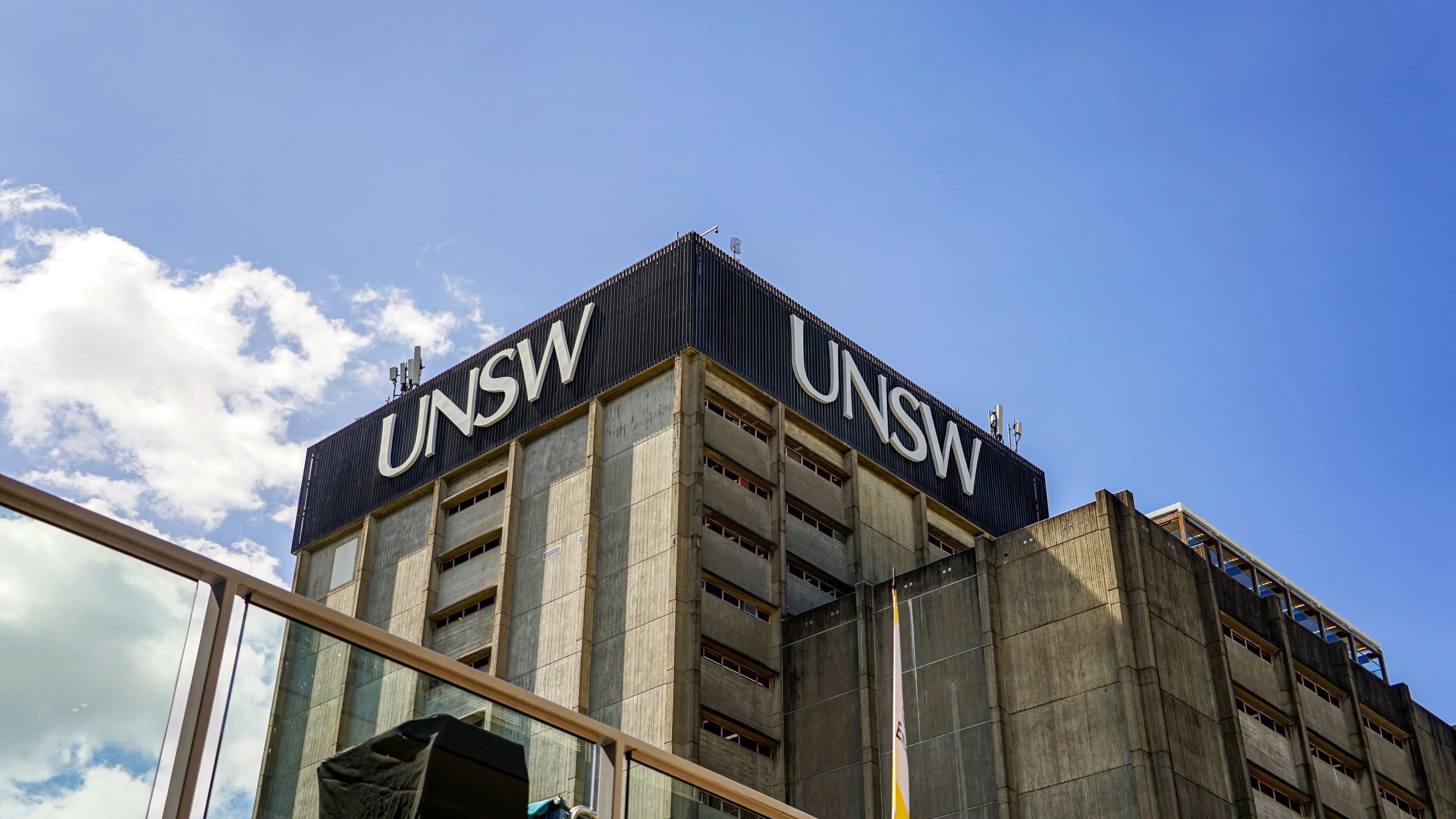 UNSW campus in Sydney with students on the lawn