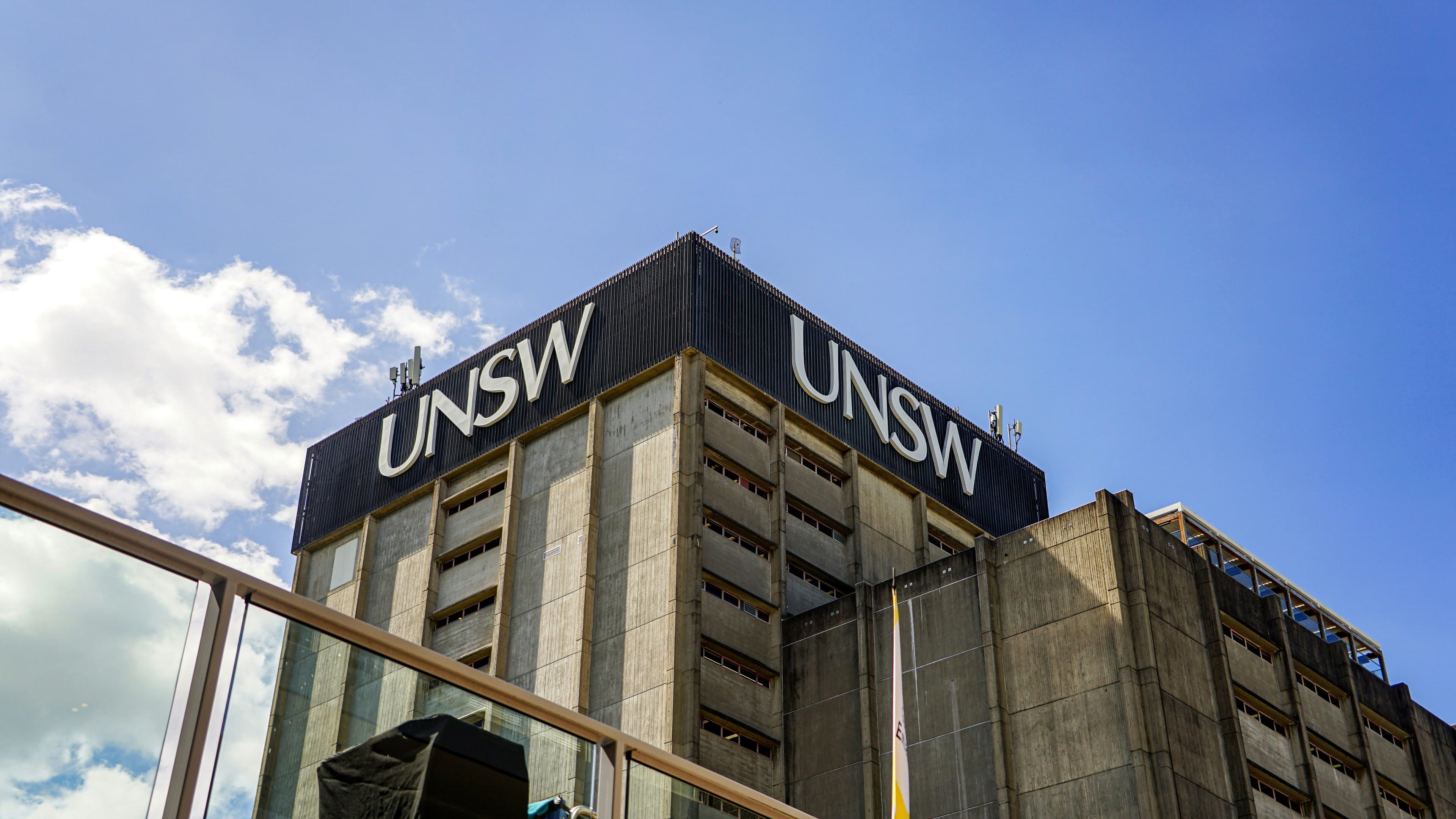 UNSW campus in Sydney with students on the lawn